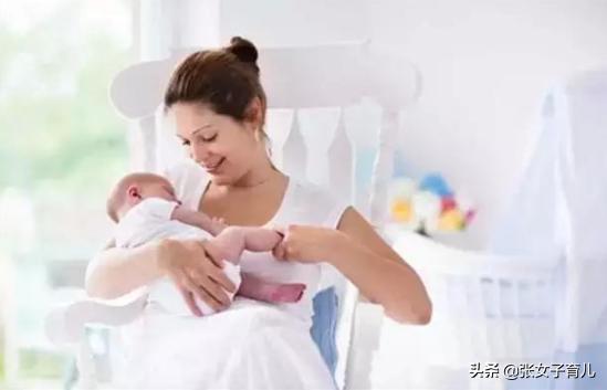 哺乳期吃的東西寶寶能吸收嗎_喂奶可以吃東西嗎_哺乳期間寶媽不能吃什么東西